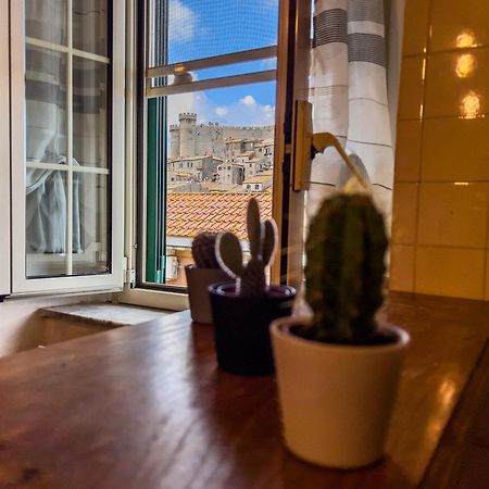 Apt Finestra Sul Castello, Vista Lago Wi-Fi Gratis Bracciano  Luaran gambar